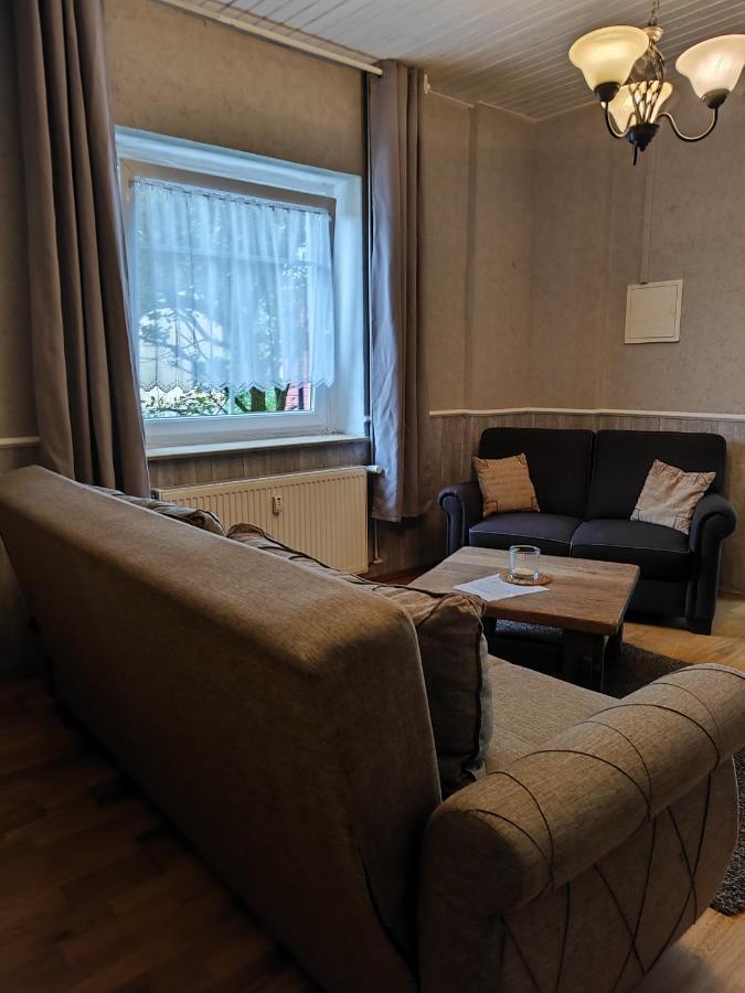 Hasthaushof Apartment Breitscheid  ภายนอก รูปภาพ